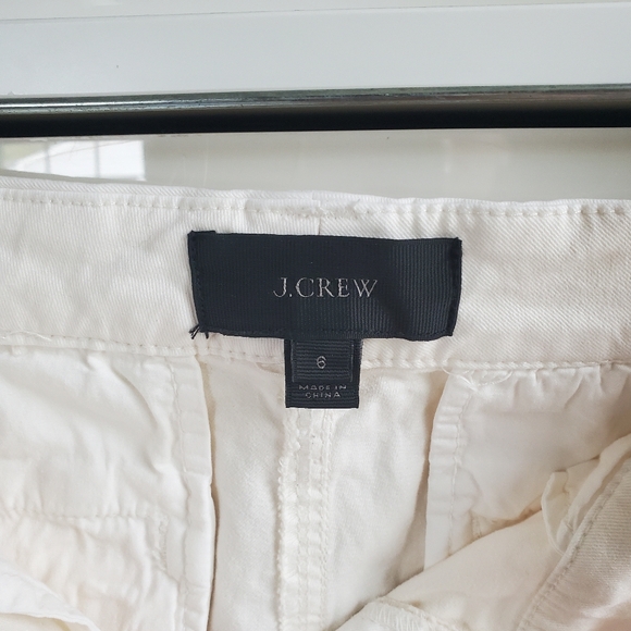 J.CREW Cream colored Women’s Shorts Size 6 - Picture 2 of 8